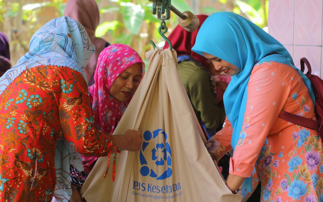 Kegiatan Posyandu Serentak “PENTAK” Desa Layansari